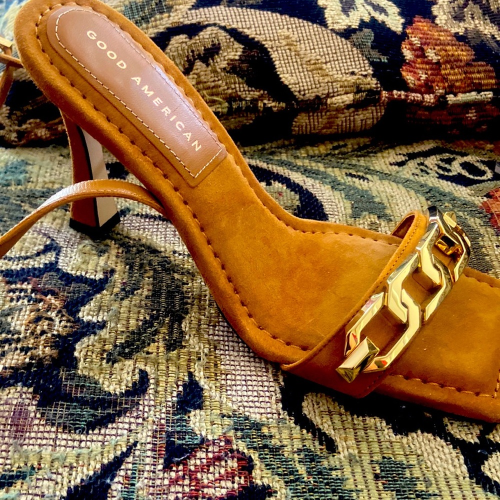 Good American shoes